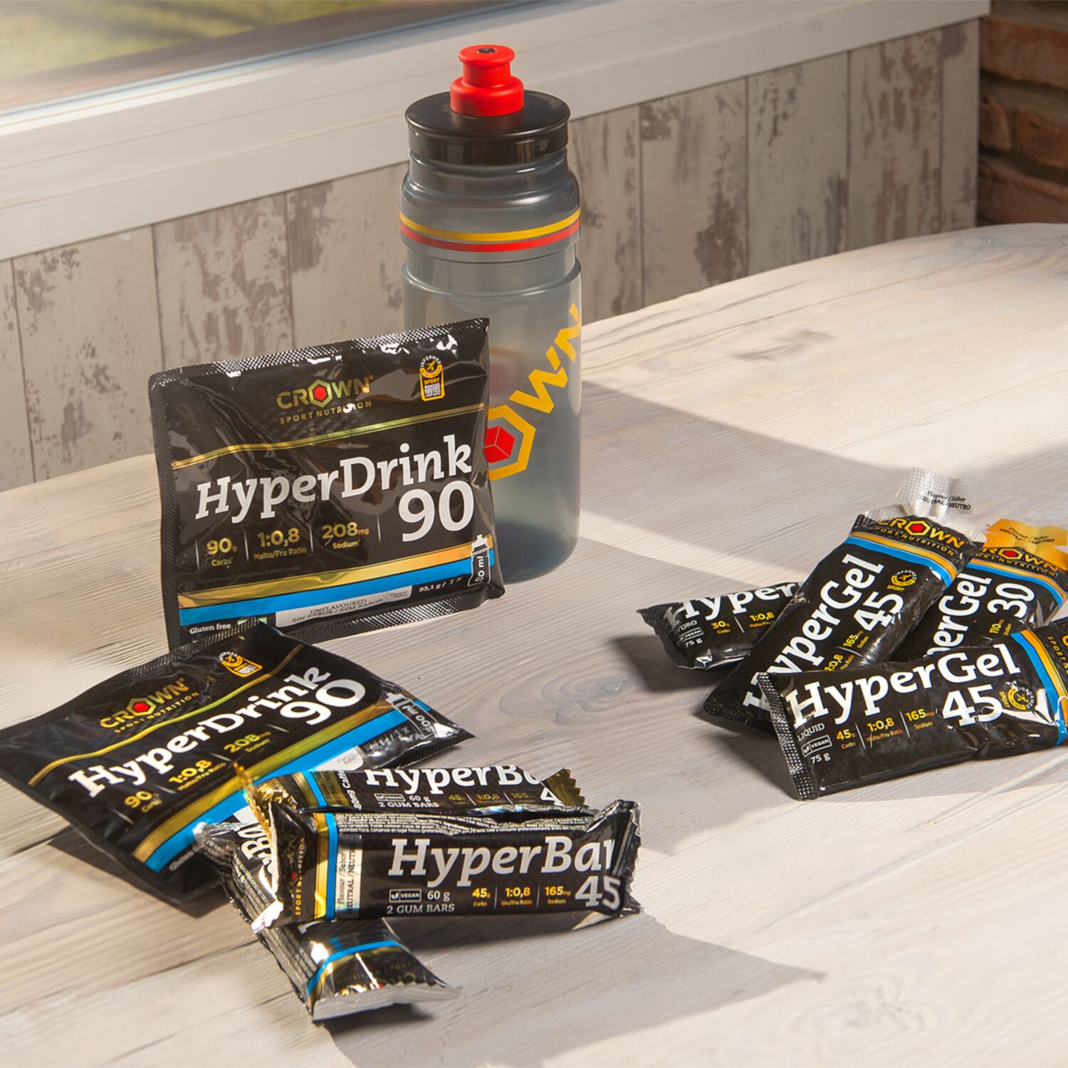 Crown Sport Nutrition Pack Hyper Energy Tester con Bottle PRO Fly 750 ml - Imagen 2