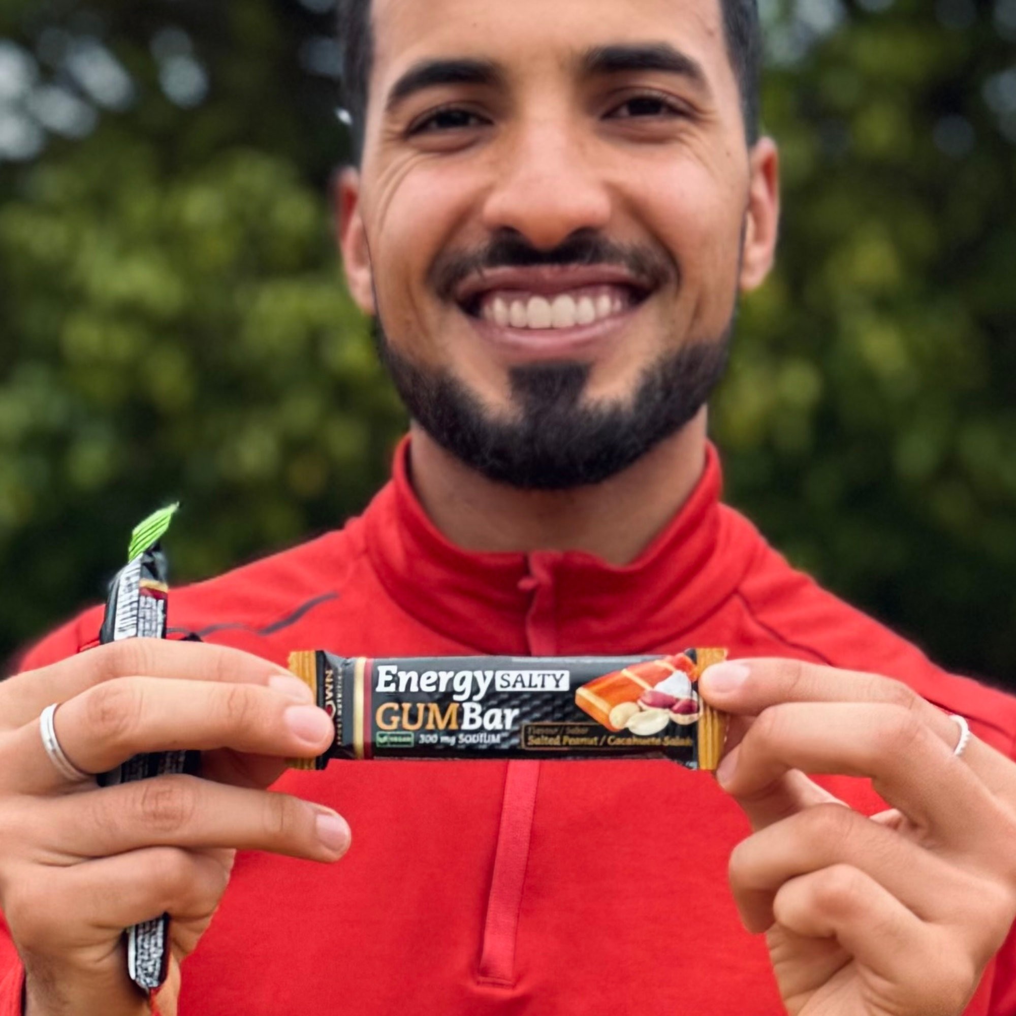 Crown Sport Nutrition Energy GUM Bar, Barrita energética de gominola con sodio y aminoácidos, Sabor Cacahuete salado, 1 x 30 g - Imagen 5